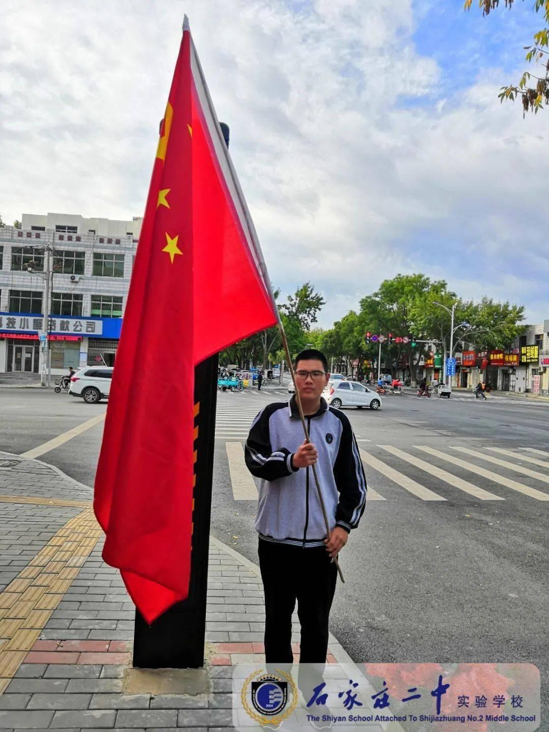 逃出华丽的房子