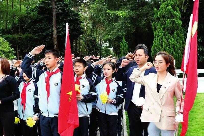 和谁有仇?2024款Jeep复仇者上市,首款纯电小型SUV